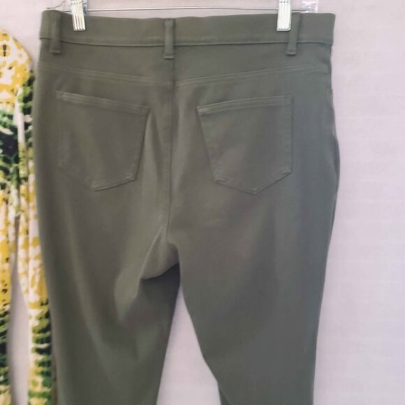 V Cristinia Top XL & Olive Green Leggings Large - Picture 4 of 9